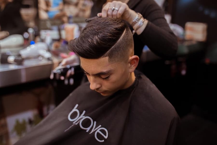 Master barber at work